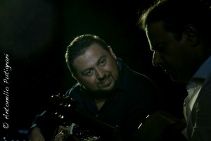 Salvatore-Russo-Gipsy-Jazz-Trio (4)